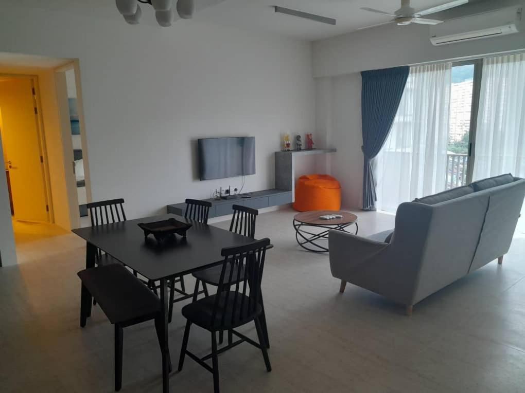 By The Sea Suites - Managed By Sdb Host Batu Ferringhi Zewnętrze zdjęcie