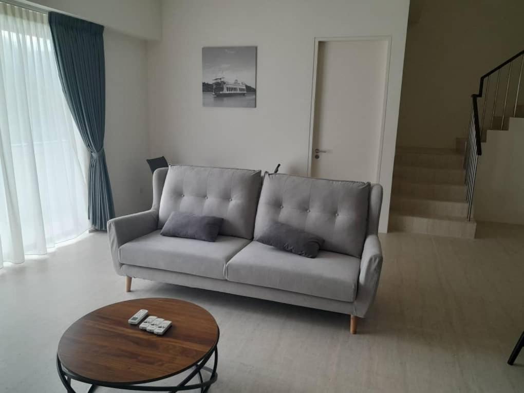 By The Sea Suites - Managed By Sdb Host Batu Ferringhi Zewnętrze zdjęcie