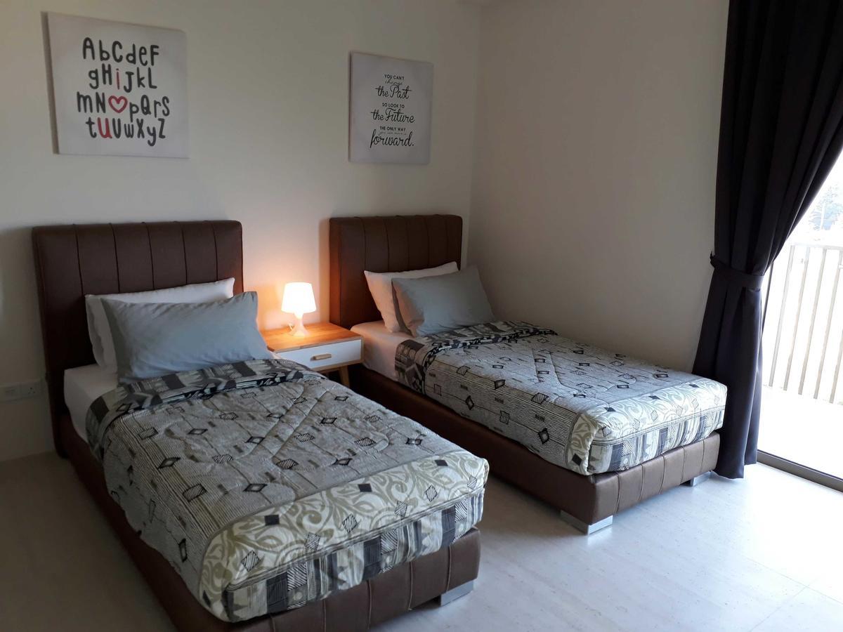 By The Sea Suites - Managed By Sdb Host Batu Ferringhi Zewnętrze zdjęcie