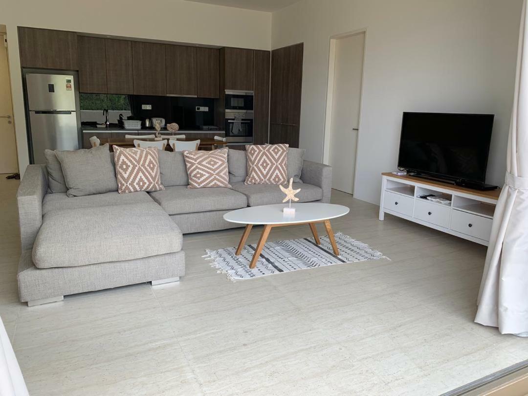 By The Sea Suites - Managed By Sdb Host Batu Ferringhi Zewnętrze zdjęcie