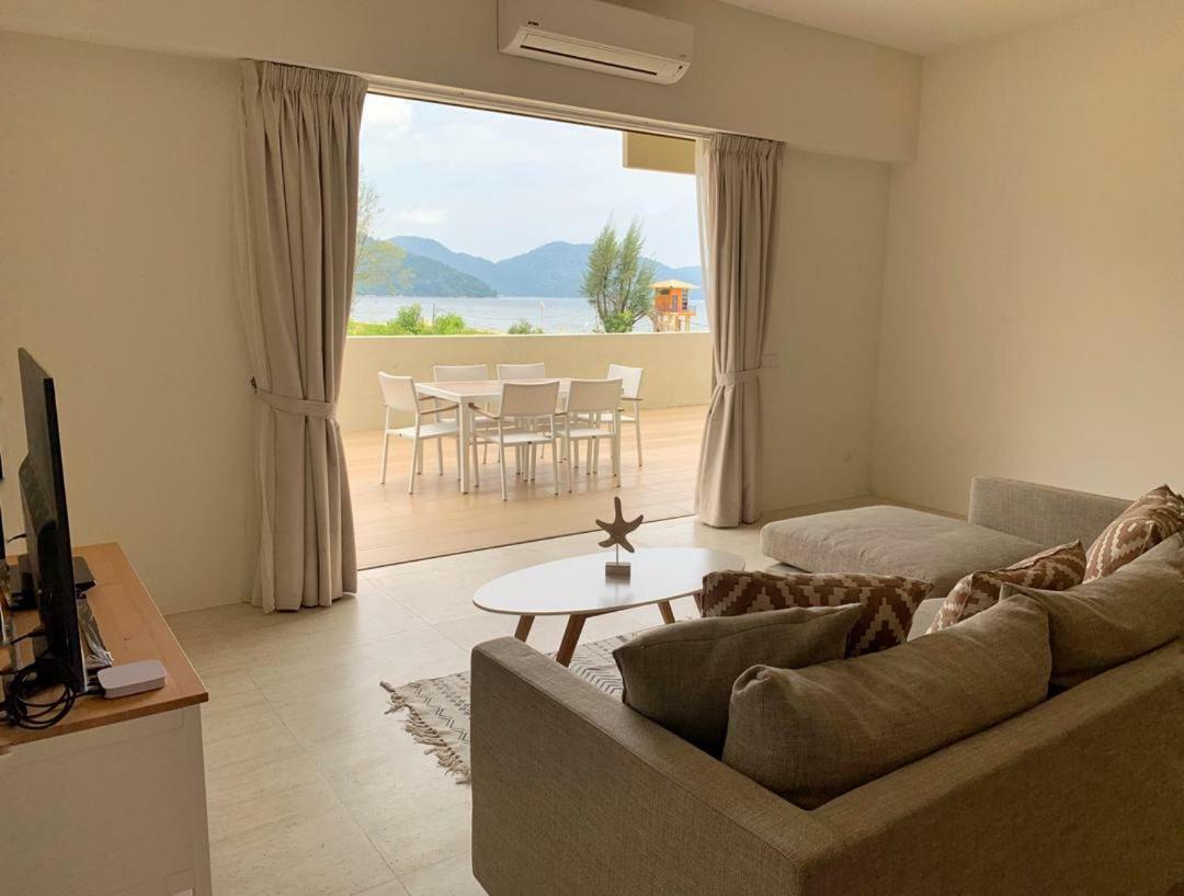 By The Sea Suites - Managed By Sdb Host Batu Ferringhi Zewnętrze zdjęcie